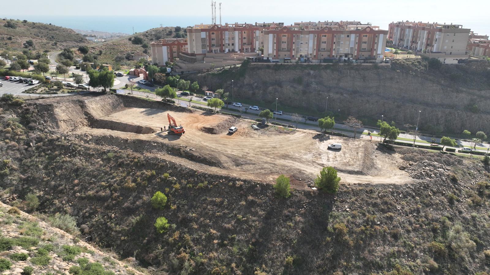 MOVIMIENTO DE TIERRAS PARA EL EDIFICIO DEL PARQUE DE BOMBEROS, CENTRAL DE EMERGENCIAS Y SEDE DEL CONSORCIO PROVINCIAL DE BOMBEROS DE MÁLAGA-RINCÓN DE LA VICTORIA