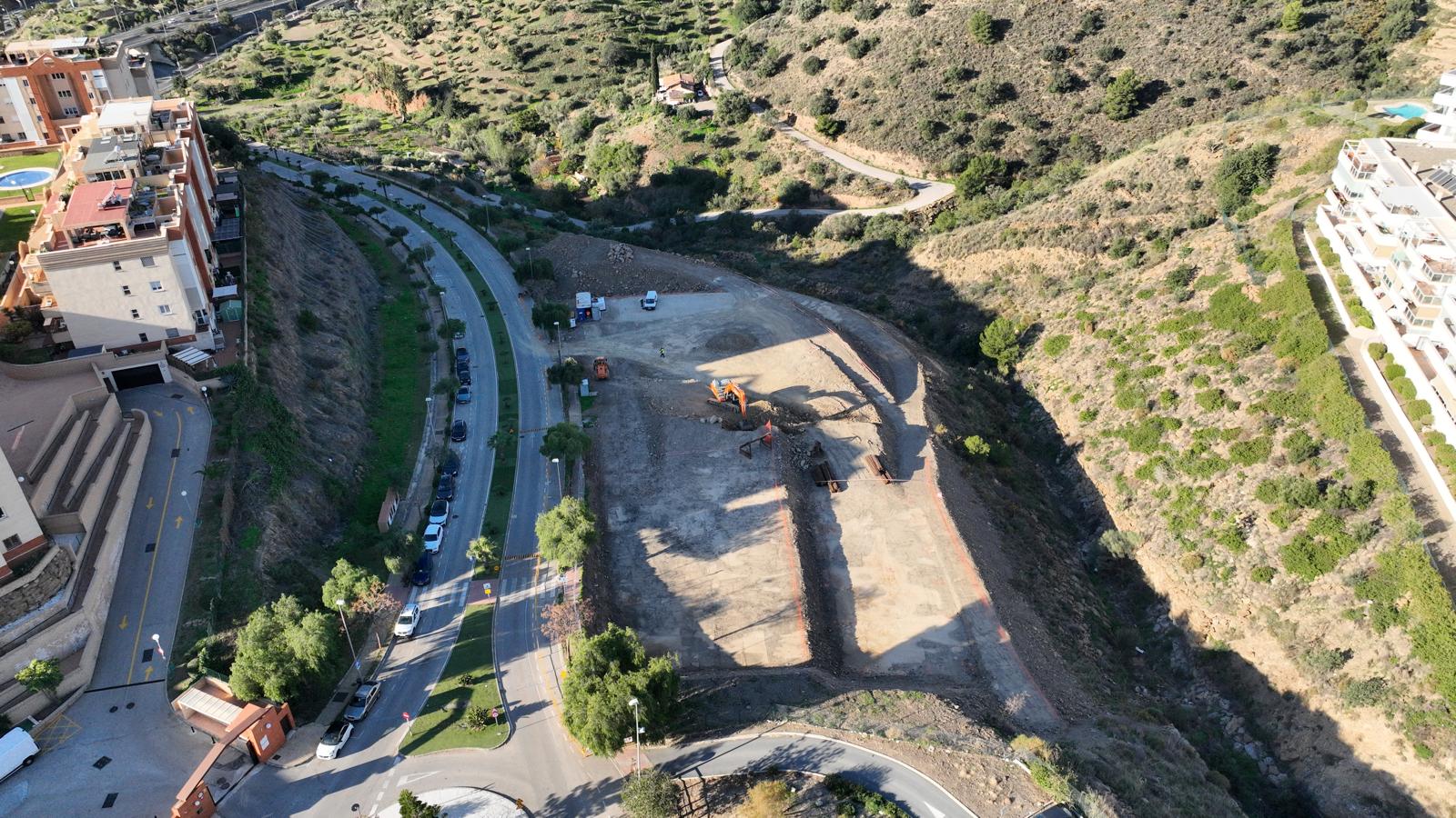 MOVIMIENTO DE TIERRAS PARA EL EDIFICIO DEL PARQUE DE BOMBEROS, CENTRAL DE EMERGENCIAS Y SEDE DEL CONSORCIO PROVINCIAL DE BOMBEROS DE MÁLAGA-RINCÓN DE LA VICTORIA